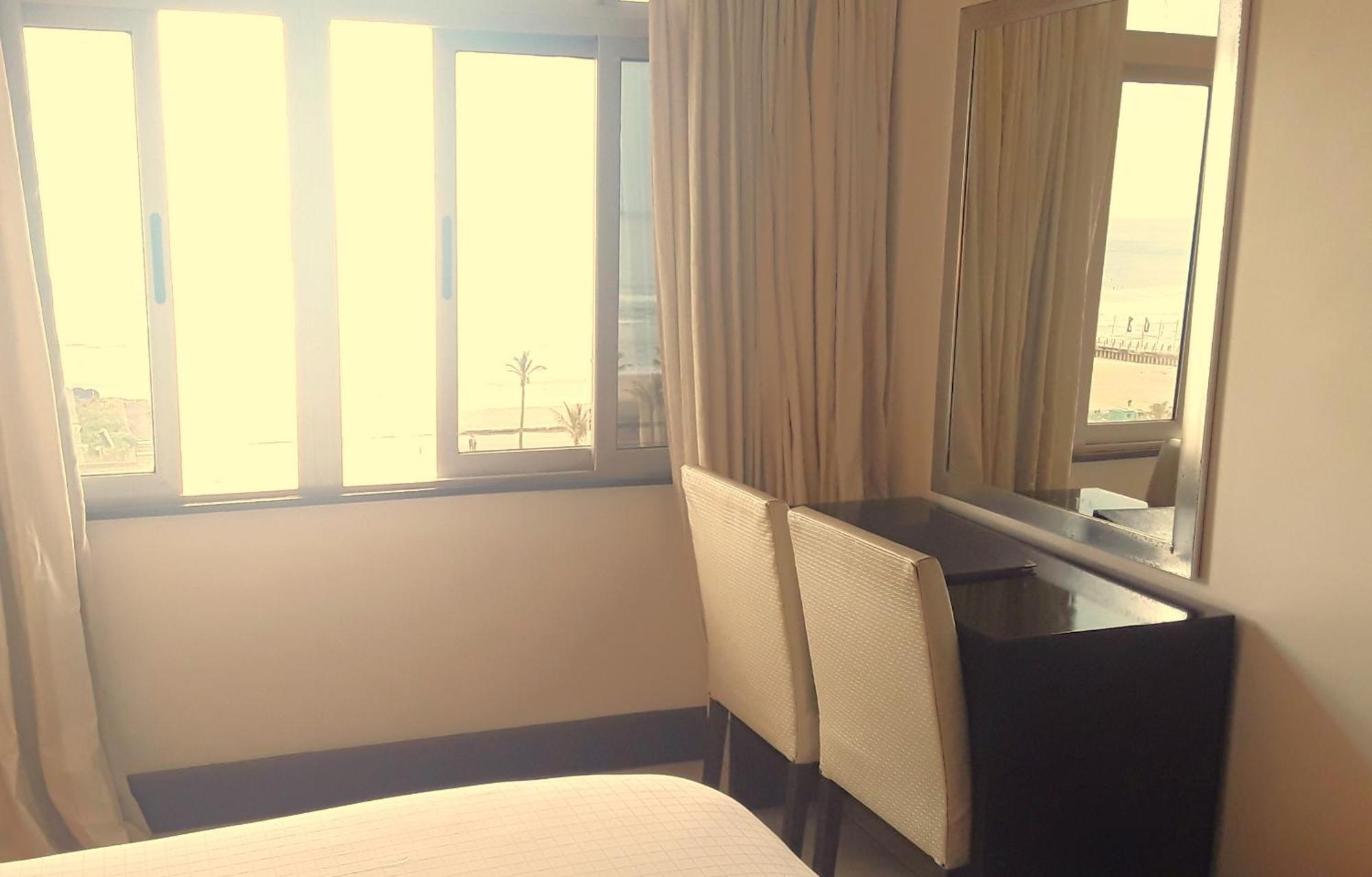 Parade Hotel เดอร์บัน ภายนอก รูปภาพ