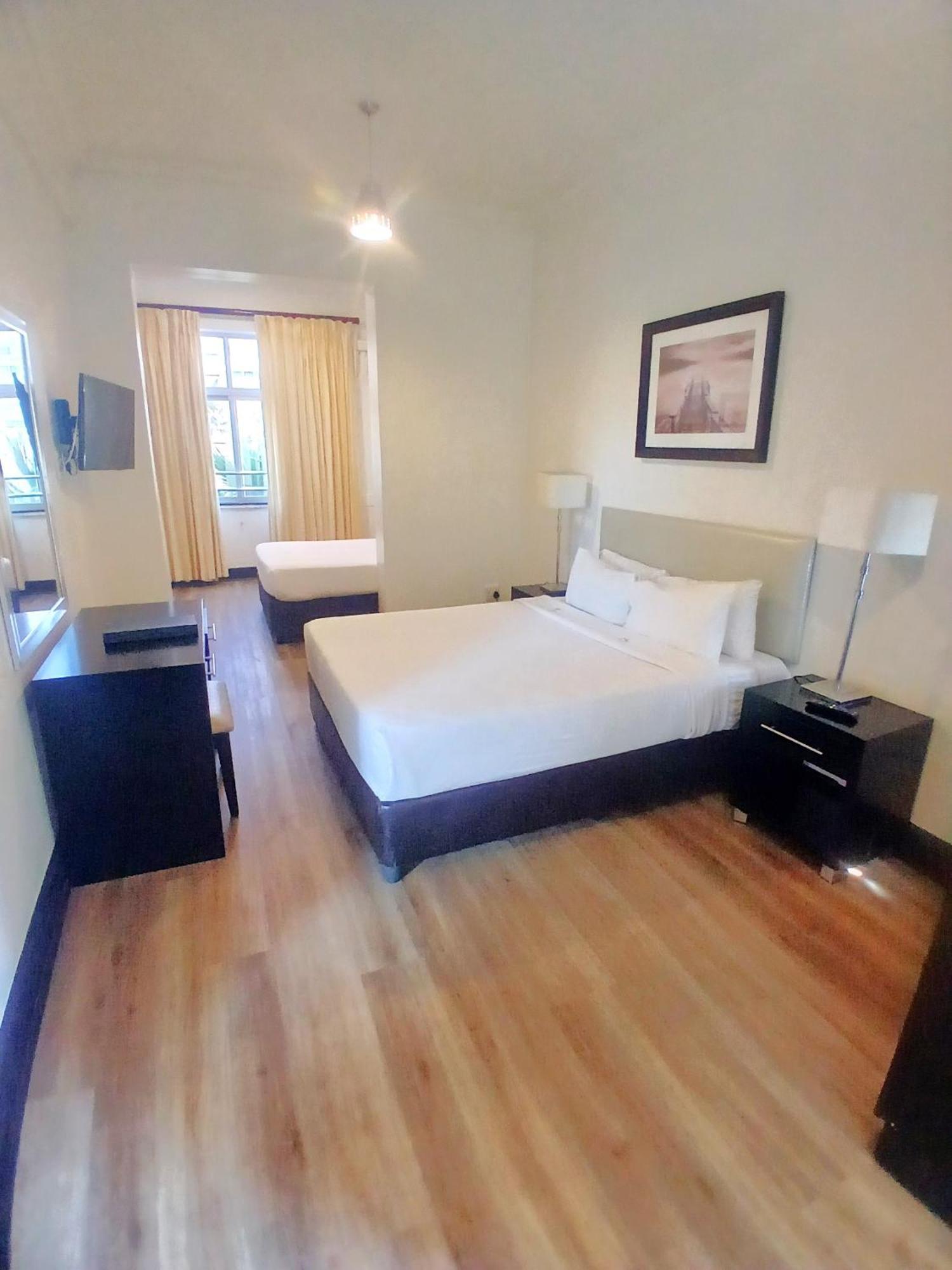 Parade Hotel เดอร์บัน ภายนอก รูปภาพ